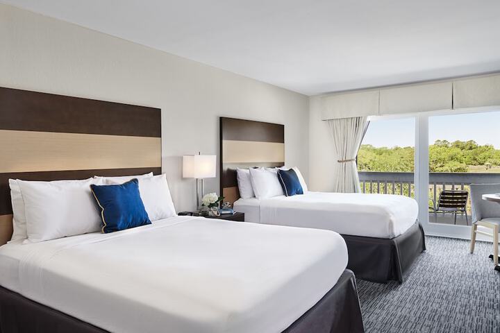 Room 21 of 38