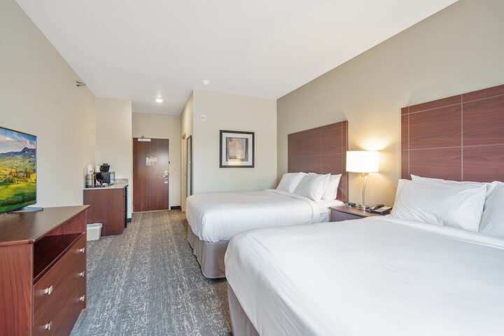 Room 44 of 69