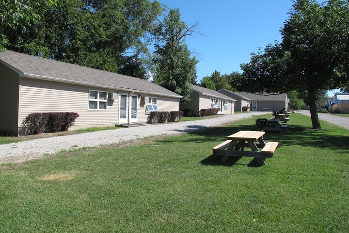 Little Teds Cottages