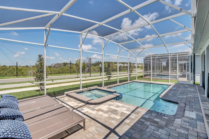 Pool 50 of 80