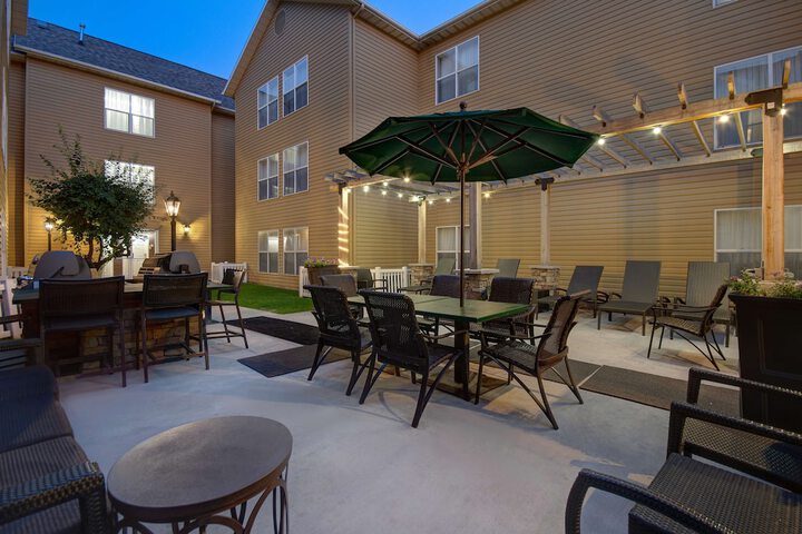 Terrace/Patio 69 of 71