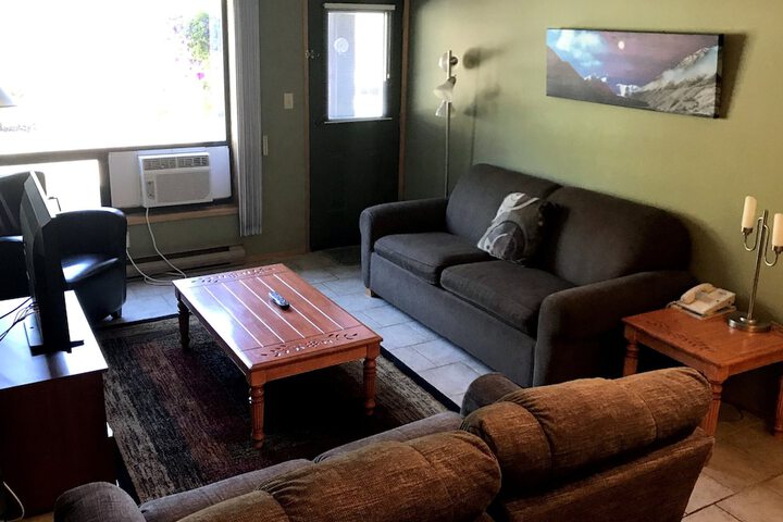 The Griz Inn
