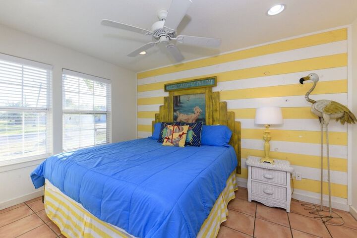 Room 21 of 35