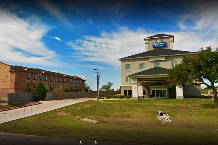 Hotel 3 of 24