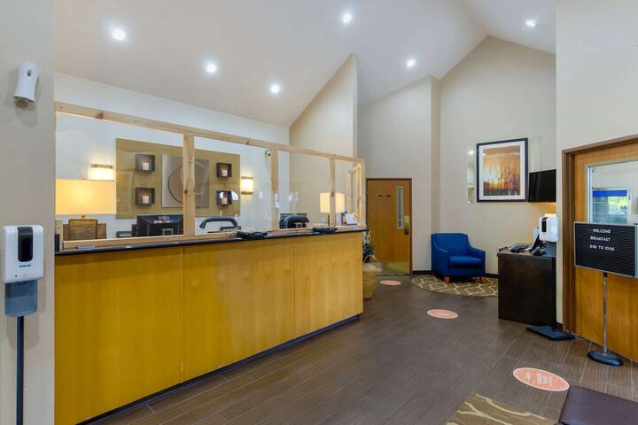 Comfort Inn Atkins-Marion I-81
