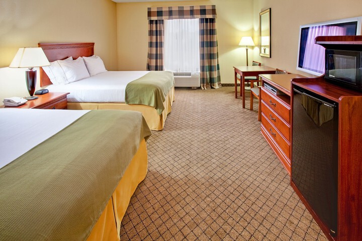 Room 21 of 38
