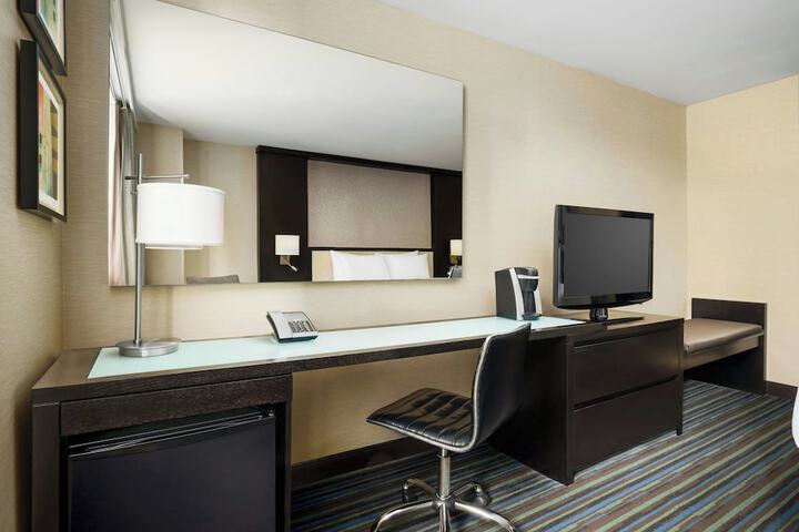 Room 29 of 51