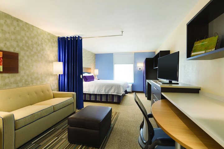 Room 11 of 18