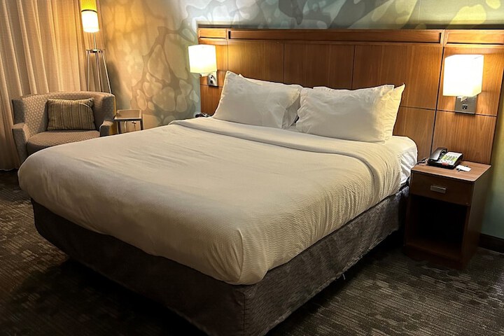 Room 41 of 57