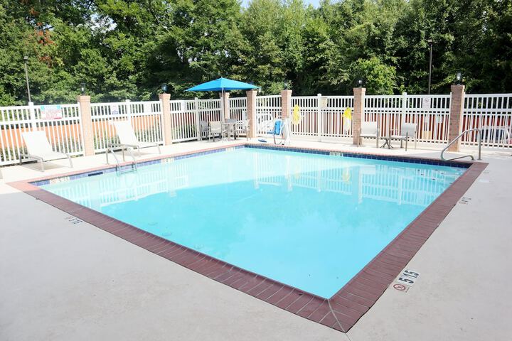 Pool 2 of 32