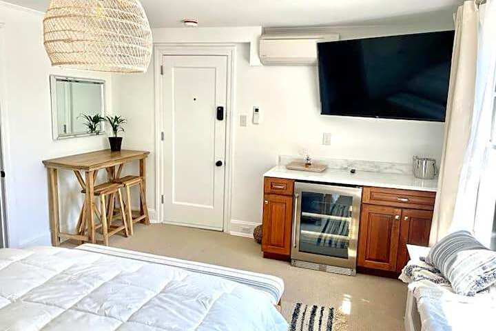 Buttonwood Boutique Hotel
