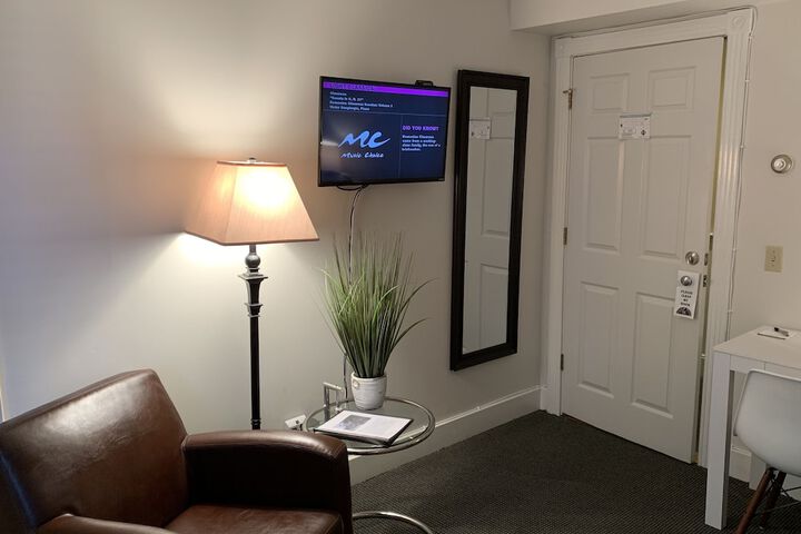 Room 54 of 163