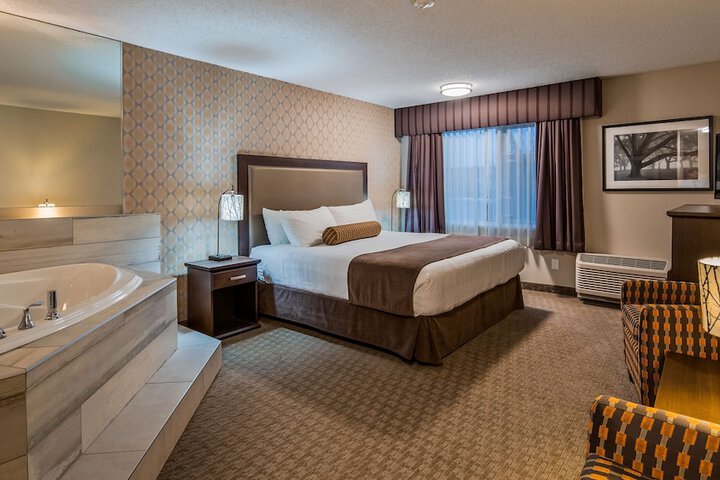 Room 12 of 30