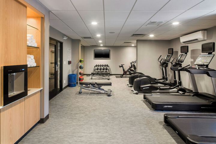 Health and Fitness 40 of 44