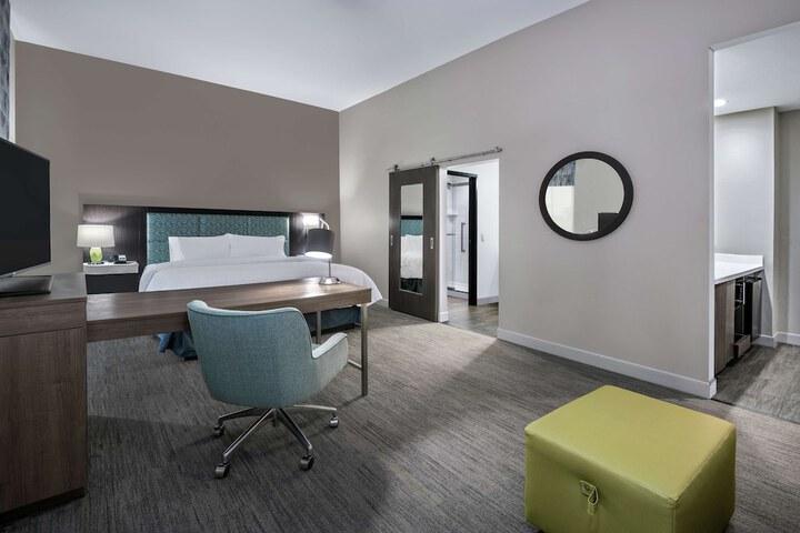 Hampton Inn & Suites by Hilton Portland Corpus Christi