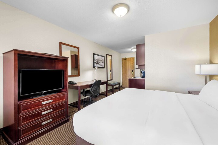 Room 38 of 46