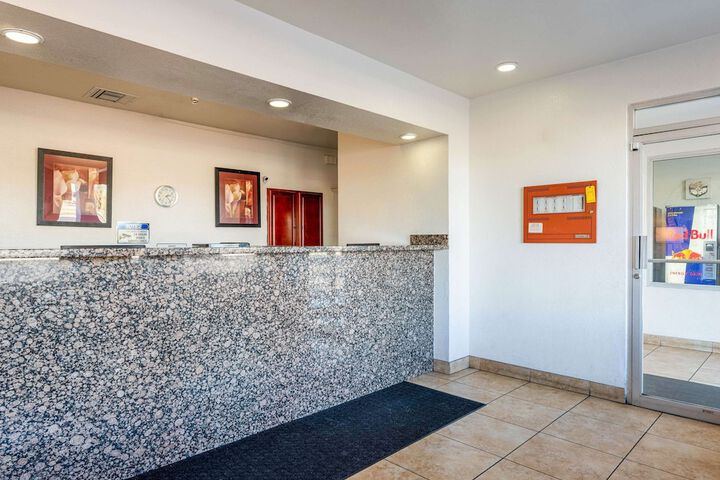 Hotel Interior 10 of 26