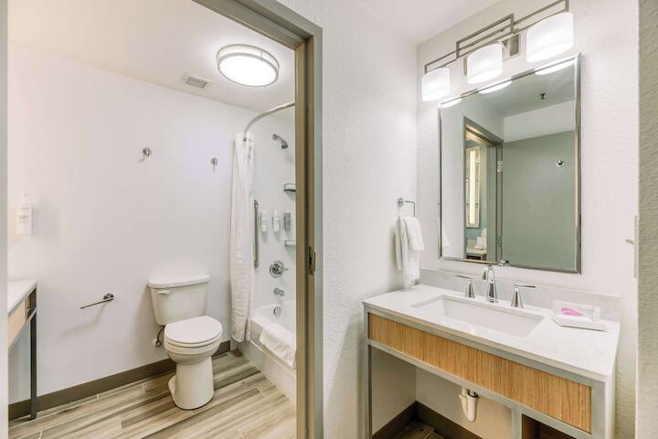 Hilton Garden Inn Outer Banks / Kitty Hawk