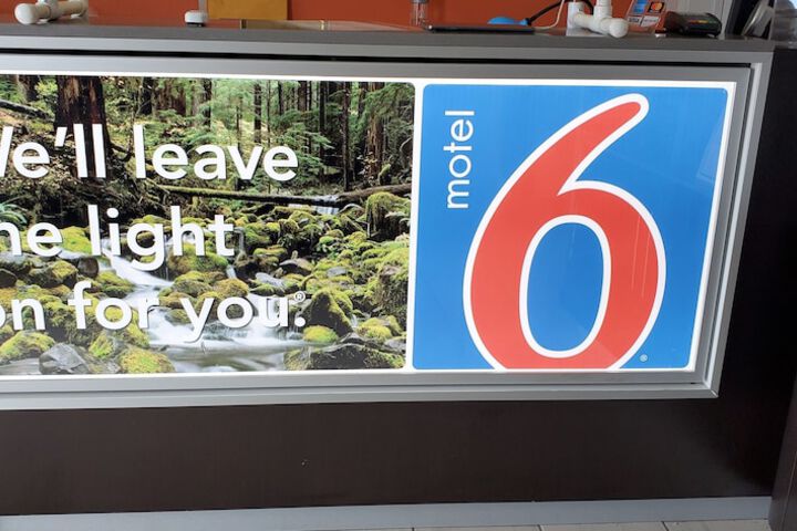 Motel 6 Baker City OR