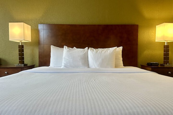 Room 20 of 28