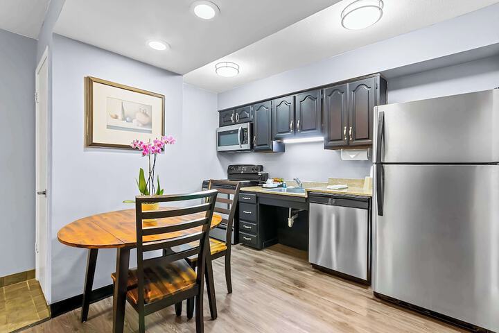 SureStay Studio by Best Western Pensacola