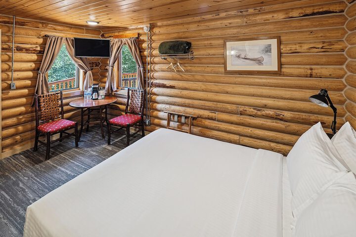 Denali Crows Nest Cabins
