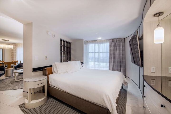 Room 28 of 101