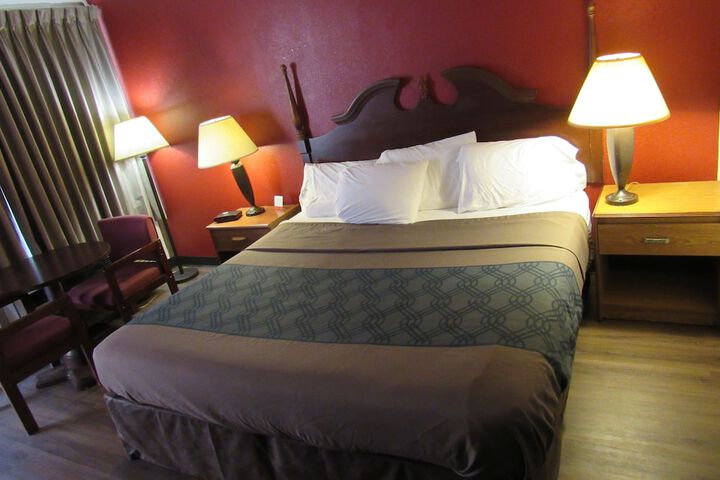 Room 45 of 78