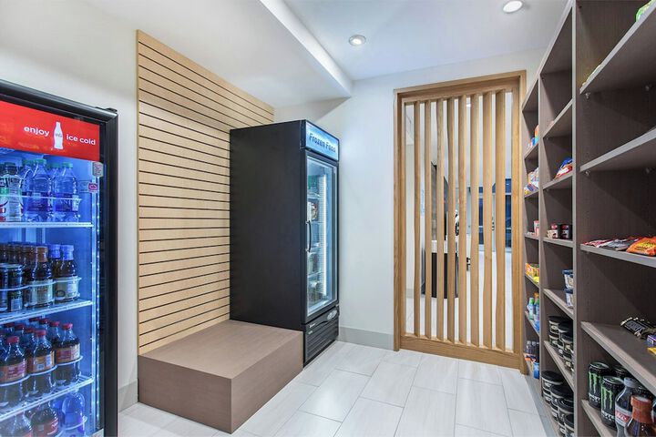 Holiday Inn Express & Suites La Grange by IHG
