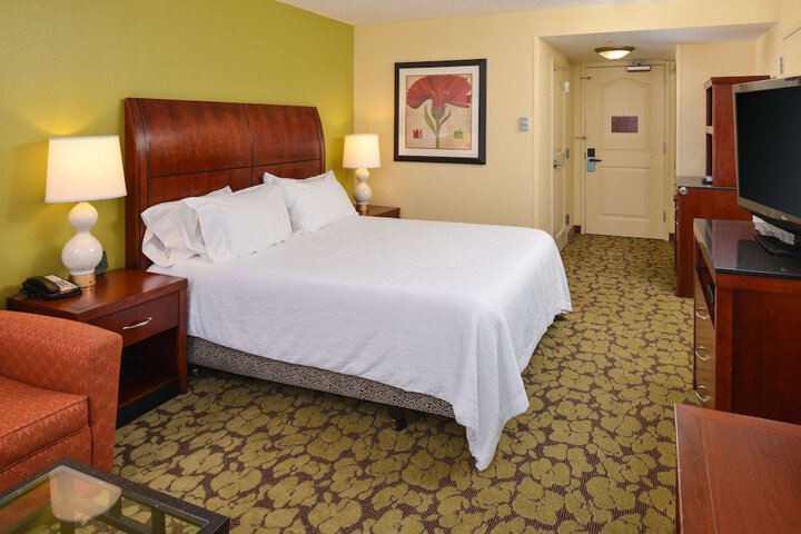 Room 32 of 104