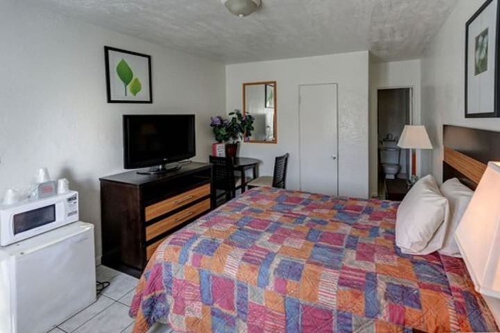 Room 47 of 72