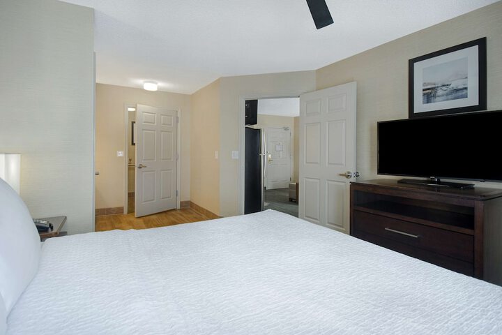 Room 49 of 71