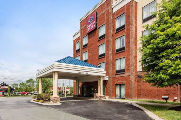 Hotel 3 of 35
