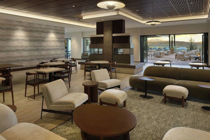 Courtyard by Marriott Sand City Monterey