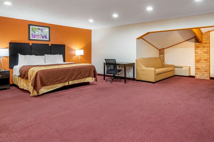 Room 34 of 67