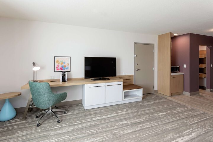 Room 19 of 27
