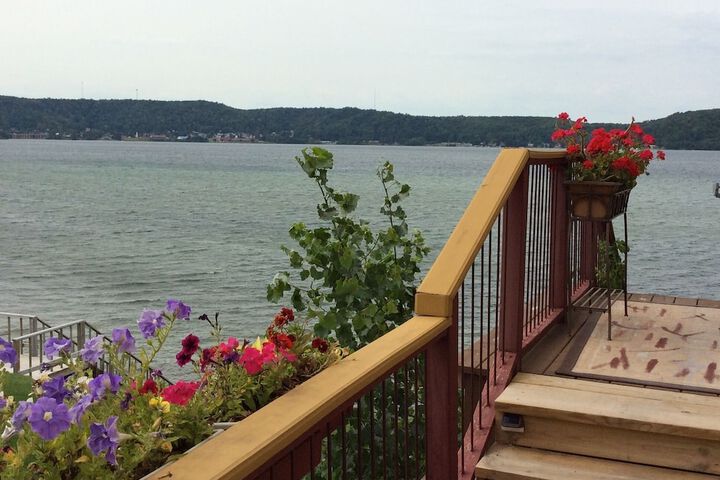 Pictured Rocks Bed & Breakfast