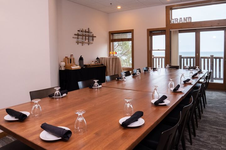 Grand Superior Lodge