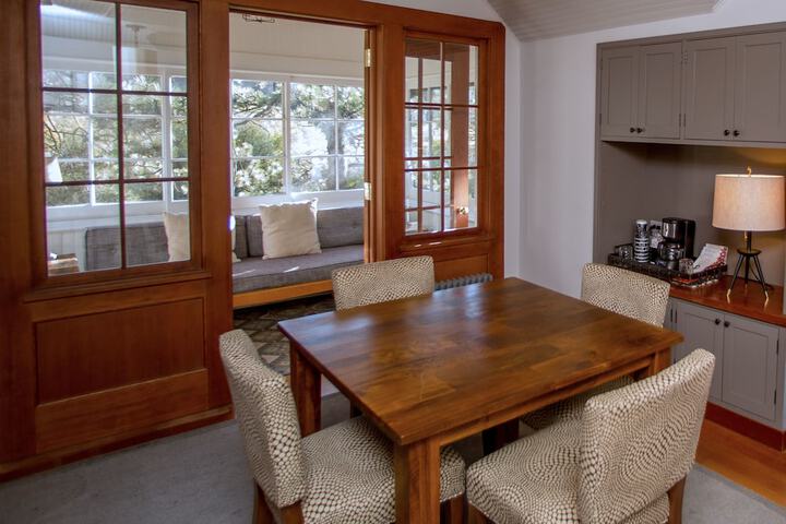The Outlook Lodge