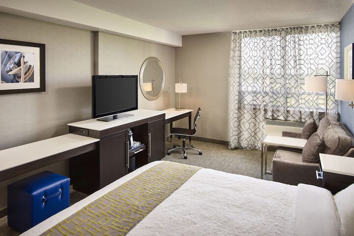 Waterfront Hotel Downtown Burlington