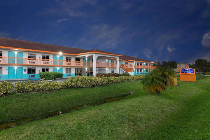 Hotel 4 of 42