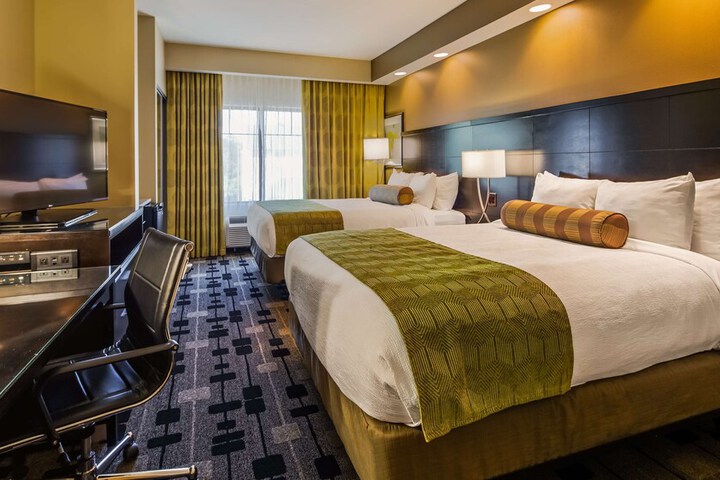 Best Western Plus University Inn