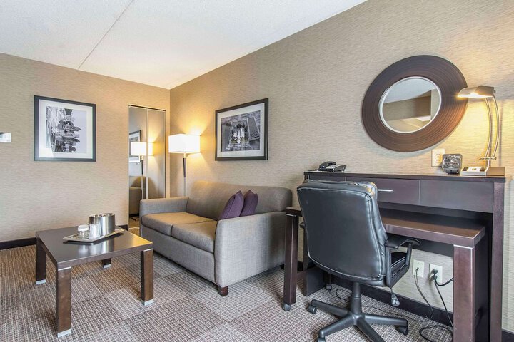 Room 40 of 54
