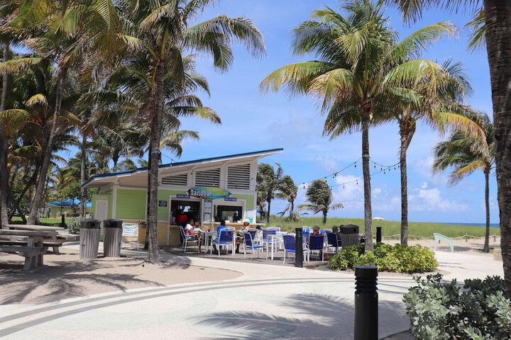 Ocean Mile Hotel