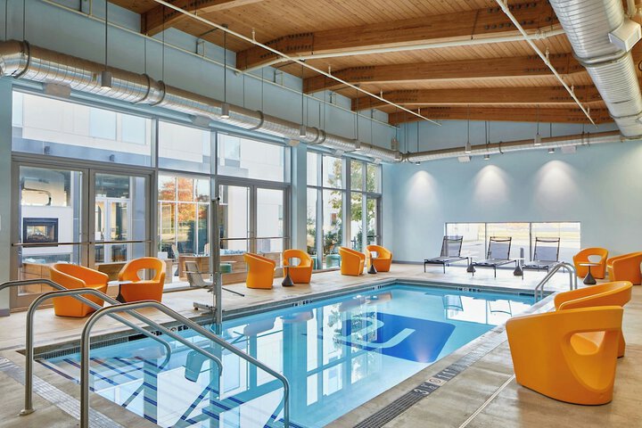 Aloft by Marriott Dulles Airport North