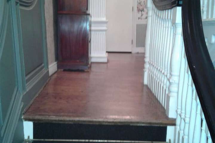 Room 3 of 42