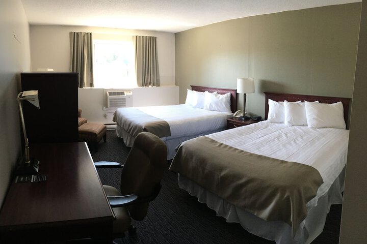 Room 6 of 17