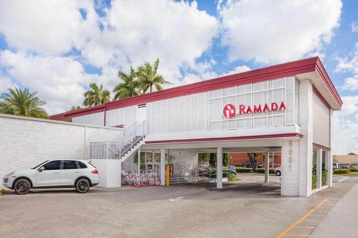 Ramada by Wyndham Miami Springs / Miami International Airport