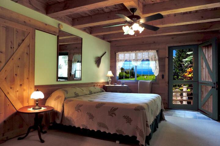 Kohala Lodge- Vacation Rental House