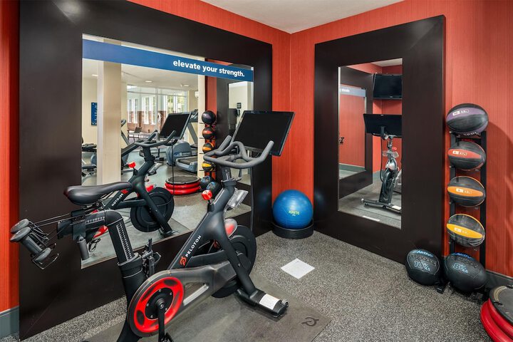 Hampton Inn & Suites Seattle-North / Lynnwood